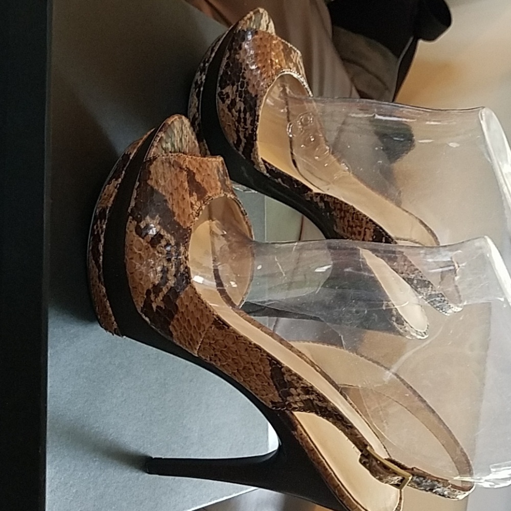 Pells Moda Tan/Brown Snake Skin Slingback